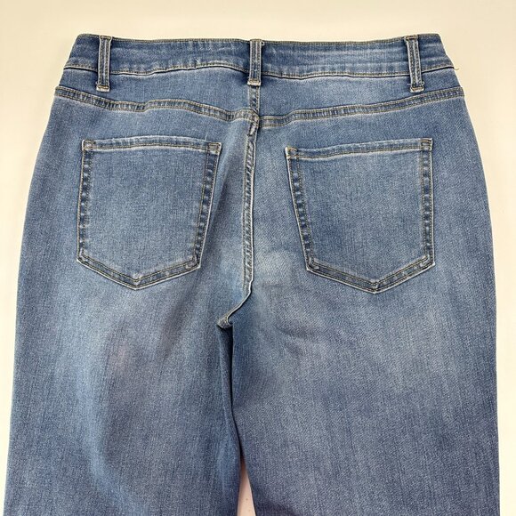 Time And Tru Straight Leg Women's size 12 Medium Wash Blue Denim Jeans - Picture 4 of 4